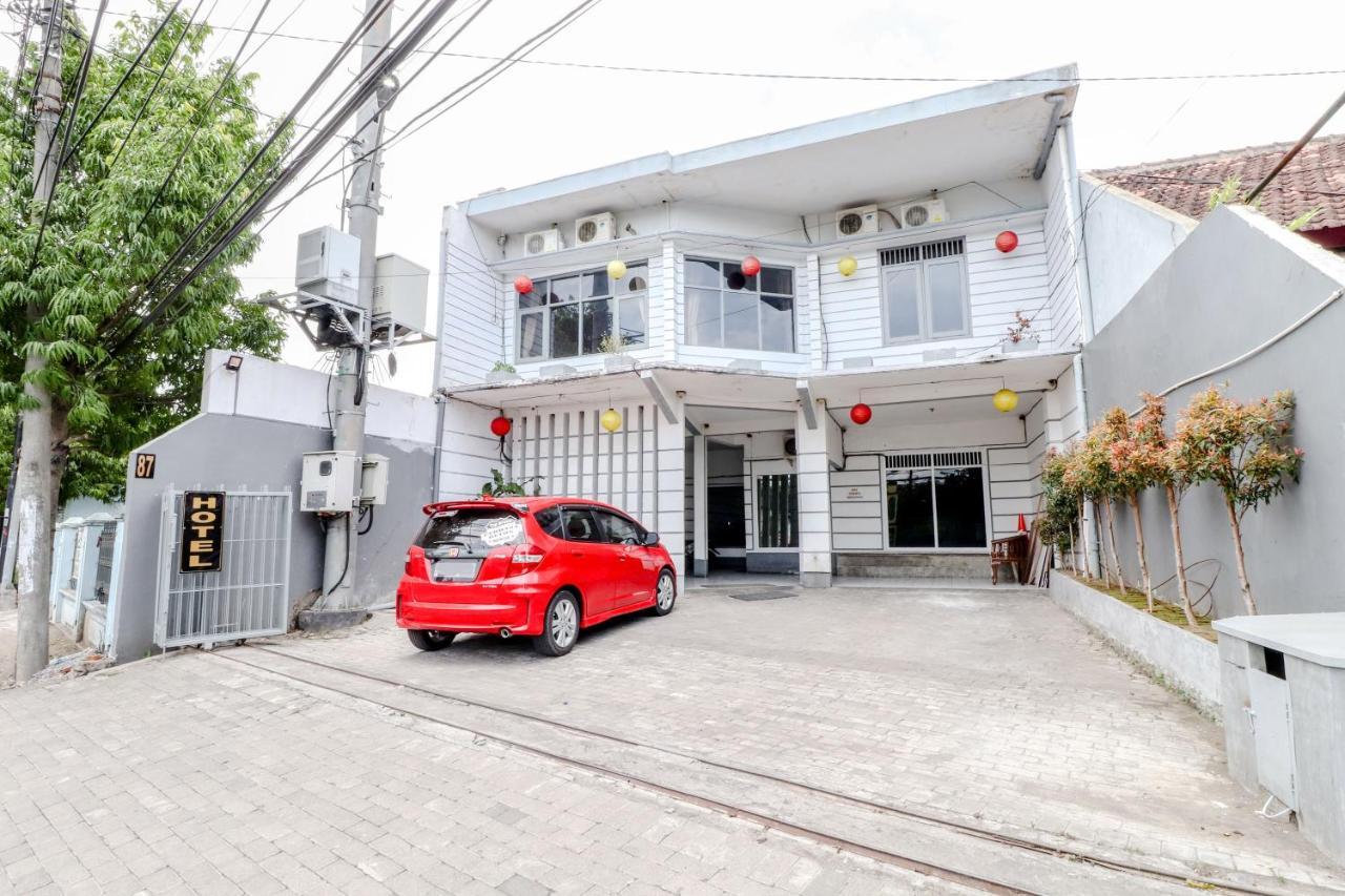 Hotel Bintang Malang Exterior photo
