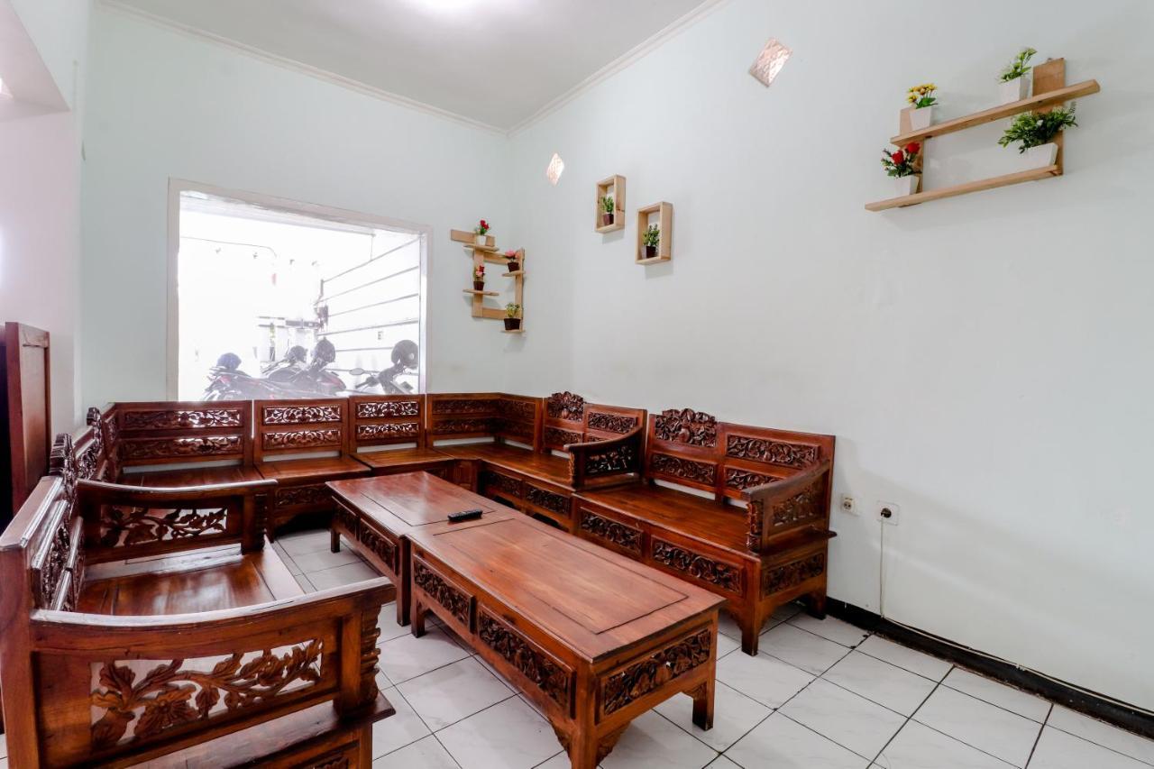 Hotel Bintang Malang Exterior photo