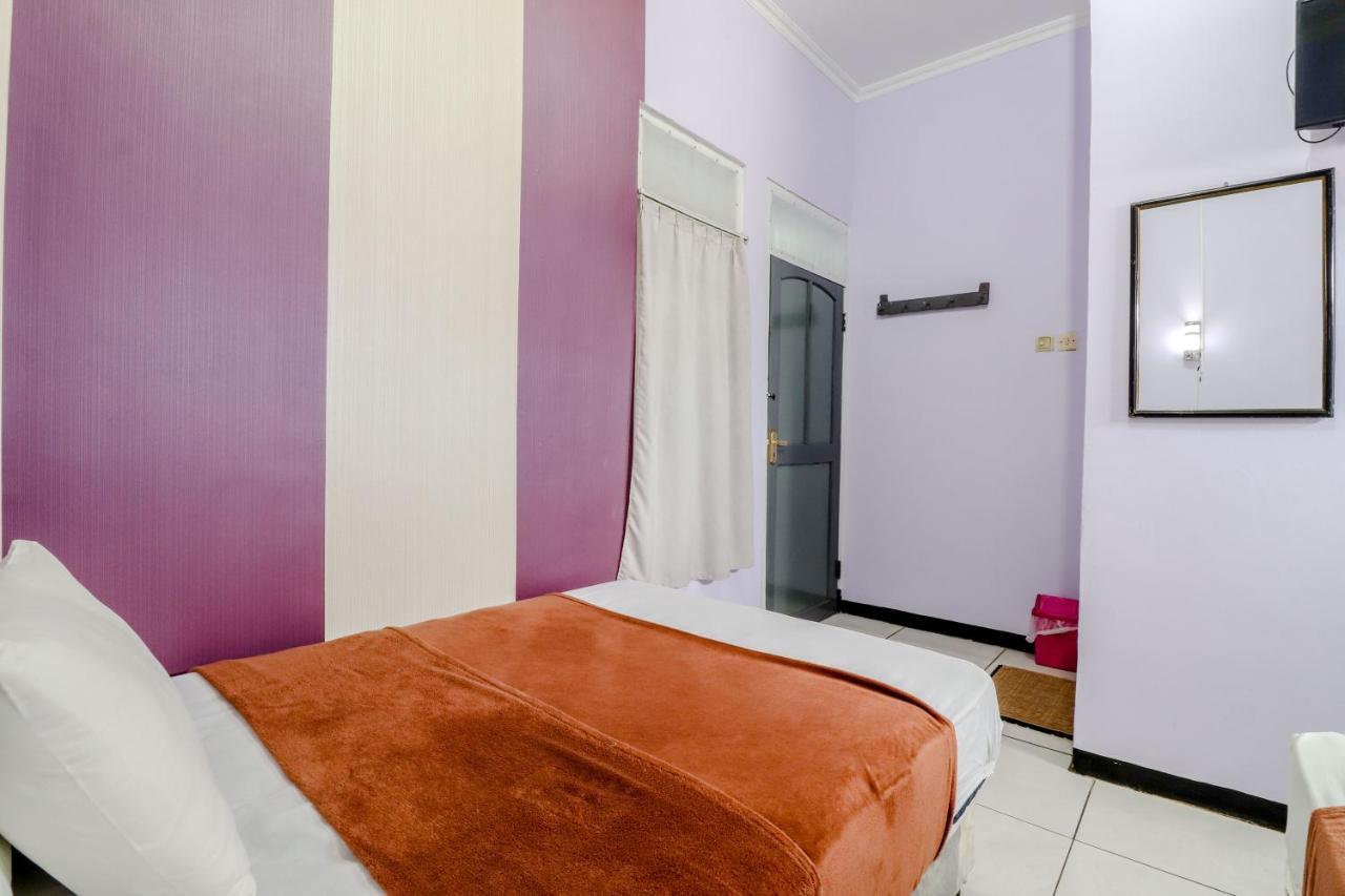 Hotel Bintang Malang Exterior photo