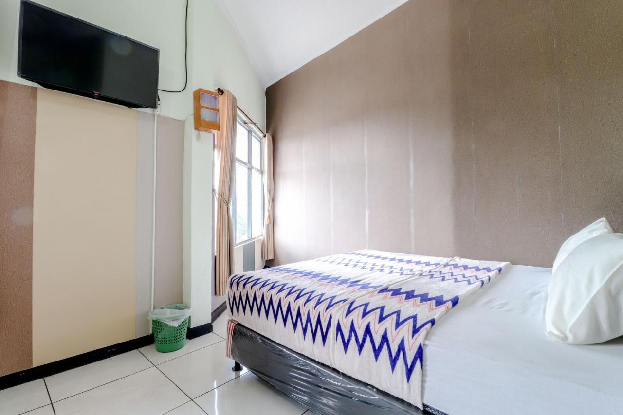 Hotel Bintang Malang Exterior photo