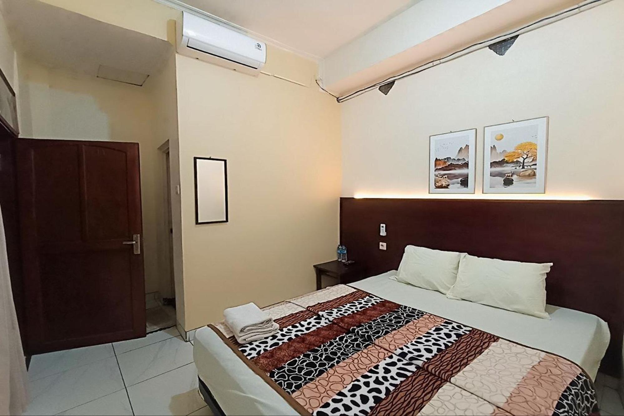 Hotel Bintang Malang Exterior photo